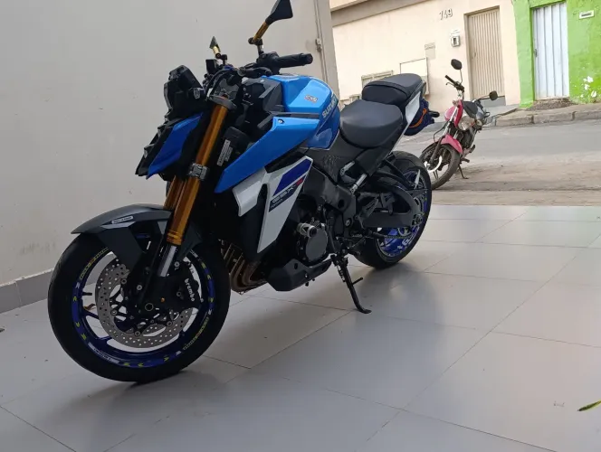 Suzuki Gsx-s 1000