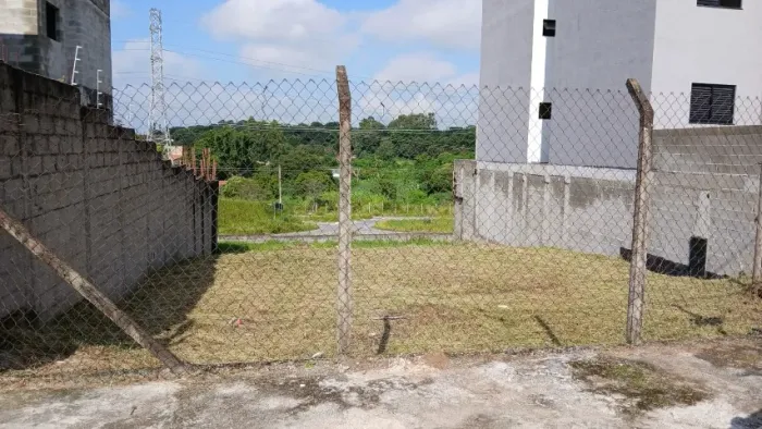 Terreno à Venda no Portal da Mantiqueira - Taubaté/SP | 300m² | 12x25 | Documentação OK-