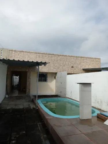 Casa com 2 dormitórios à venda por R$ 220.000 - Conde - Conde/PB