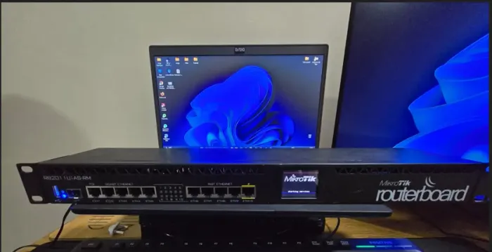 Mikrotik route RB201 1Ui AS-RM