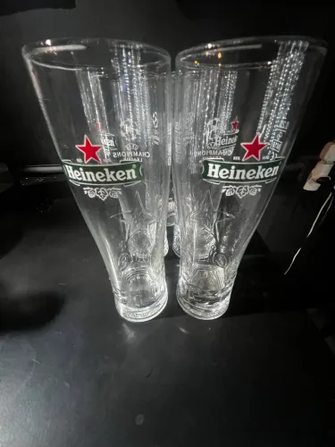 Copos Heineken