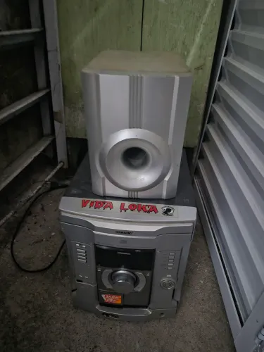 Mini system com defeito