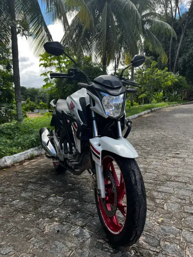 CB 250F Twister 2022