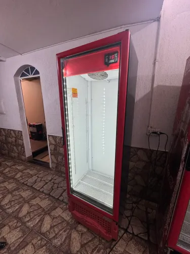 Expositor refrigerador 570 litros