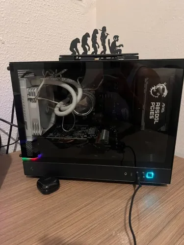 PC Gamer Compacto com Alça | RTX 2060 | Ryzen 5 | 32GB RAM | Fonte 850W Gold