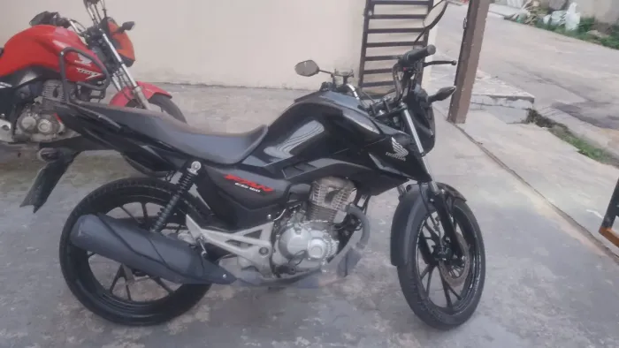 Moto top no ponto pra pegar e trabalhar 