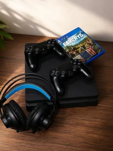 Playstation 4 Slim