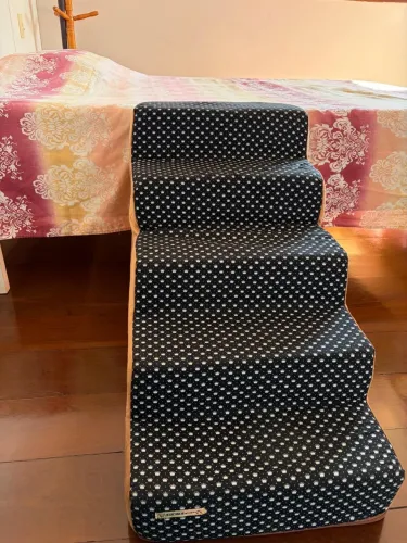 Escada para pet/cachorro/gato subir na cama
