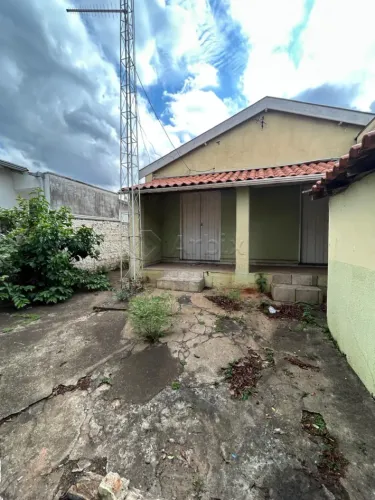 Terreno à venda na rua Dom Pedro II em Americana/SP.