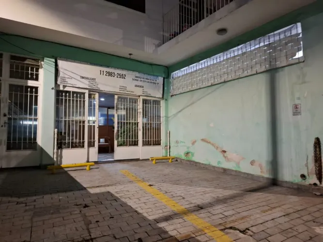 Casa comercial para locação em Vila Nivi, 105m²