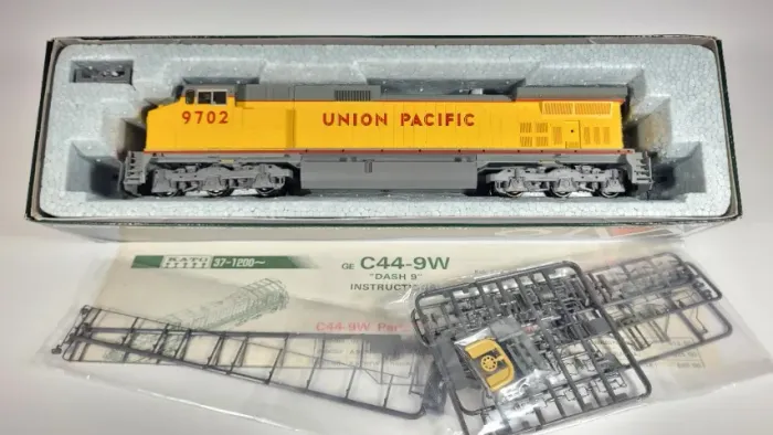 Locomotiva HO KATO C44-9W Dash 9 Union Pacific #9702