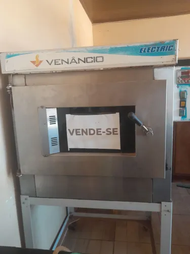 Vendo excelente forno industrial 5 telas