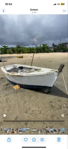 Vendo uma catraia