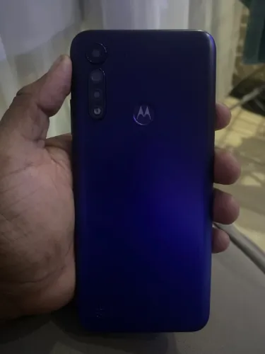 Moto g8 power lite