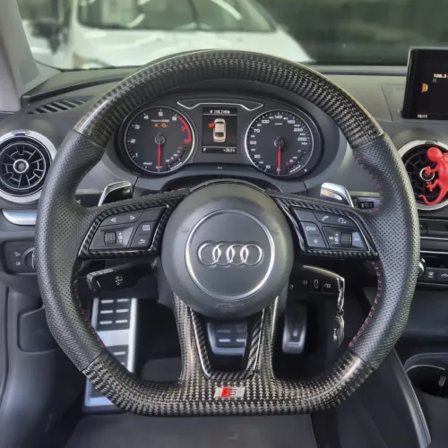 Volante Audi base reta