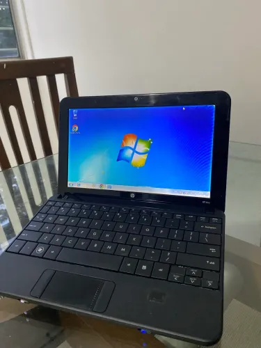 Notebook HP Mini 110 - Intel Atom | 1 GB RAM | HD 160 GB | Windows 7 Home 32 Bits Ativado
