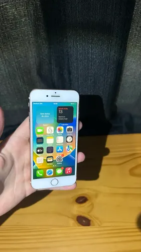 IPhone 8 64 GB