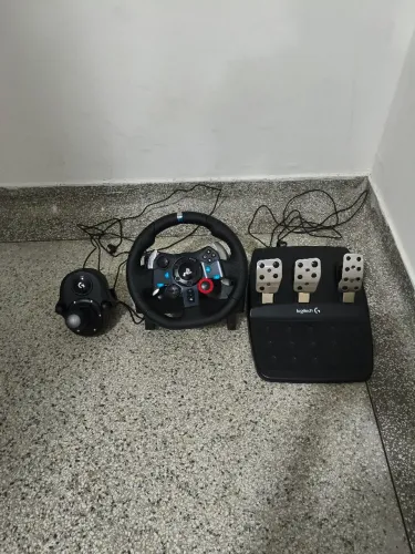 Kit Simulador Logitech G29 (Volante + Pedais + Câmbio Shifter + Suporte De Ferro Completo)