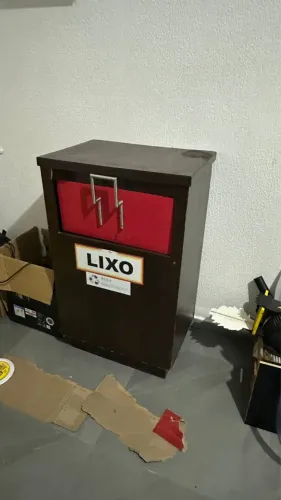 Lixeira de MDF