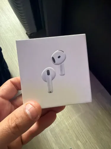 Airpods 5 With Wireless Charging Case - LACRADO