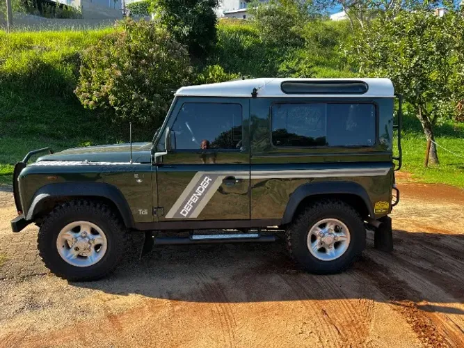 Land Rover Defender 90 TDI SW Diesel 2000