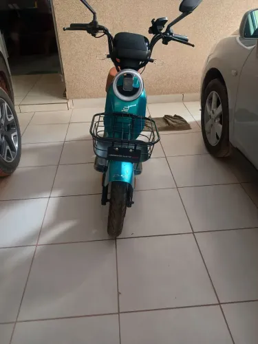 Vendo nova