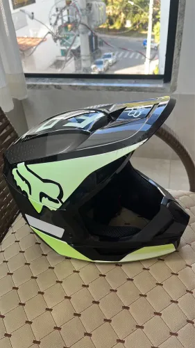 Capacete fox v1