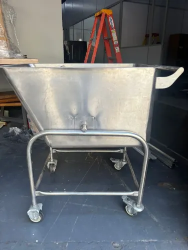 Carrinho de mão inox para grãos e legumes
