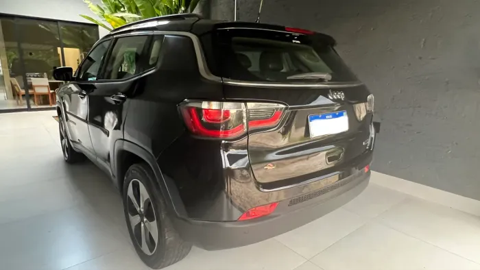 Jeep Compass Longitude 2.0 4X2 Flex 16V Aut. 2017