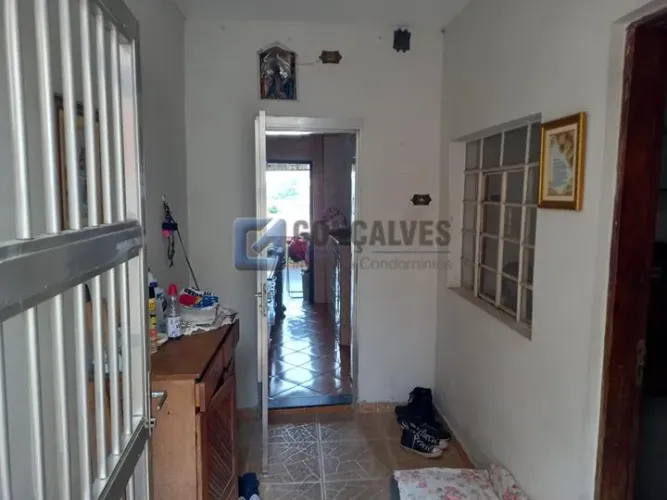 Casa à venda em Ferrazópolis (São Bernardo do Campo) 125 m², 1 quarto, 3 banheiros, churr