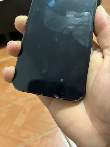 iPhone 12 Pro Trincado
