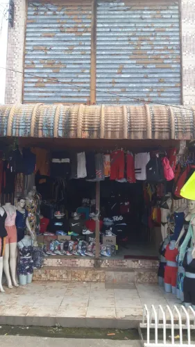 Vende ponto comercial, 2 lajes na feira 8 de maio em icoaraci