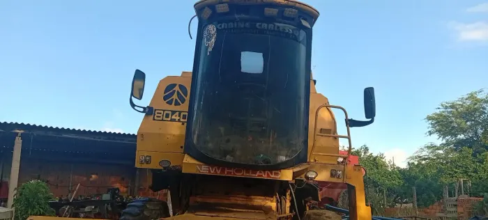 vendo colheitadeira 