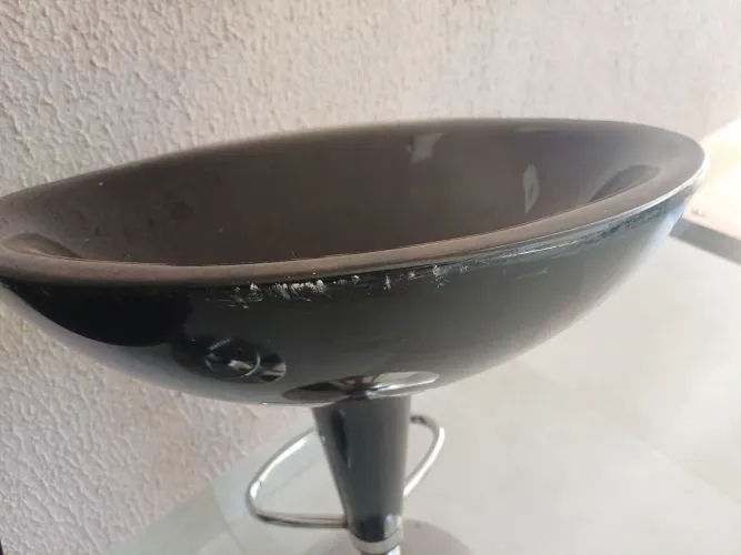 Vendo 2 banquetas giratória