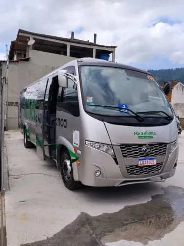 Micro onibus 32 lugares com banheiro