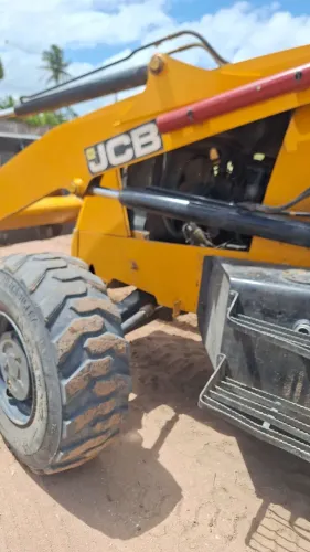 Retro escavadeira jcb 3cblus 2009