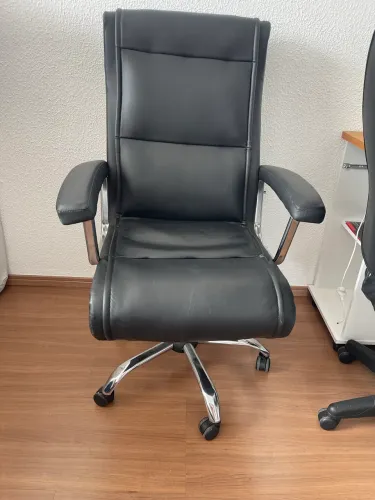 Cadeira escritório king