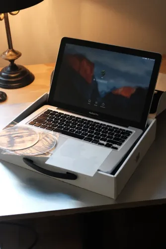 macbook pro 13 2009