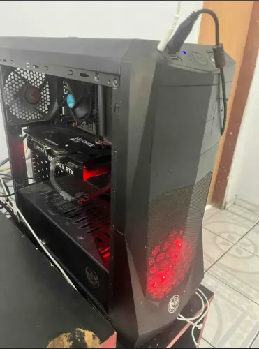 pc gamer inclui monitor e suporte