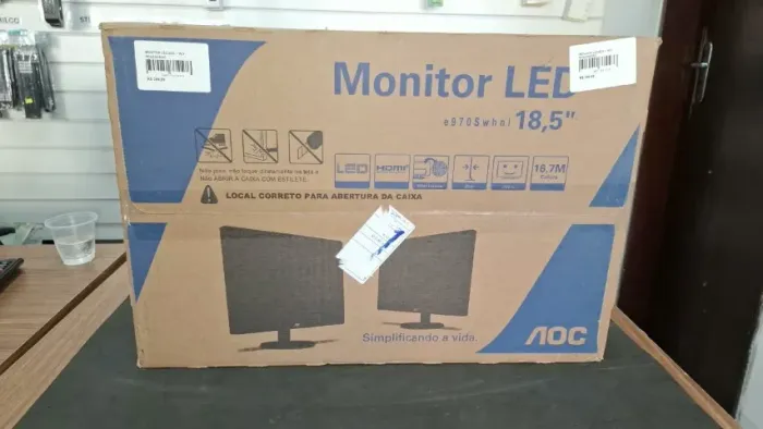 Monitor aoc 18,5" - novo / na caixa