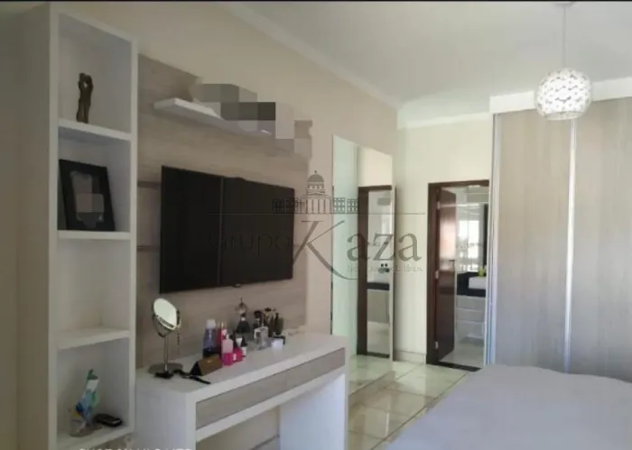 Casa - Caçapava - Sapé II - 3 Dormitórios - 265m² - Aceita Permuta.