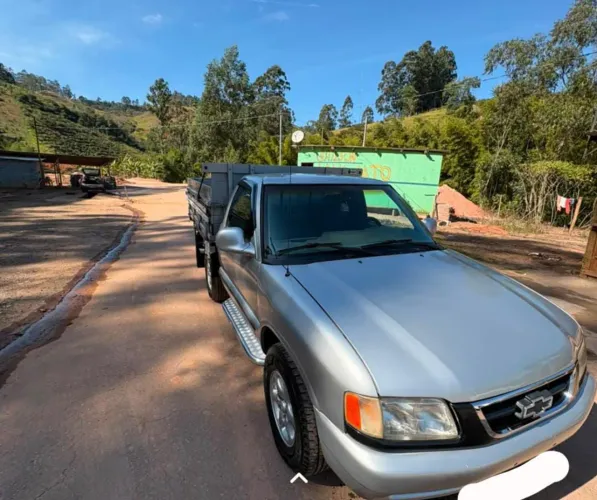 Chevrolet S10 P-up Luxe 2.5 4X2 CD TB MAX HST Dies 1996