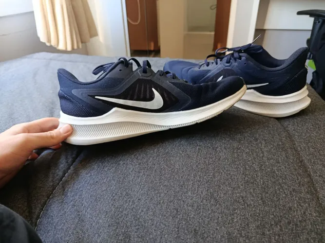 Tênis NIKE Downshifter 10 bom estado
