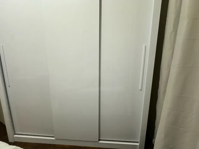 Guarda- roupa