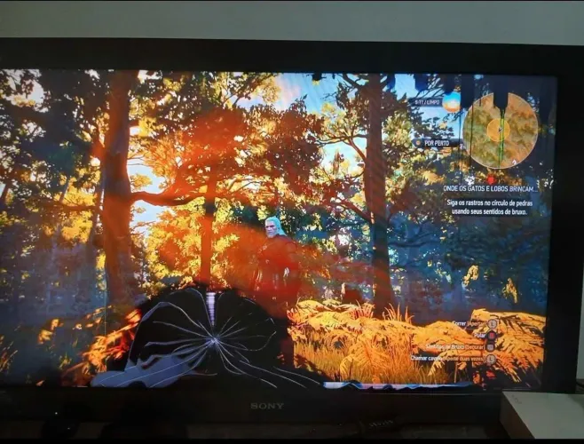 Vende_se TV com defeito tela trincada