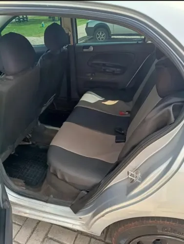 Volkswagen Gol Geração V 1.0 8V MI Total Flex Mec. 4P 2012
