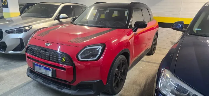 Mini Cooper Country. SE All4 Excl. (elétrico) 2025
