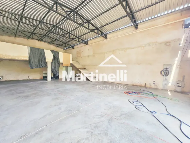 Galpão comercial para locação no Bairro Jardim Paiva, próximo à Faculdade USP - Ribeirão P