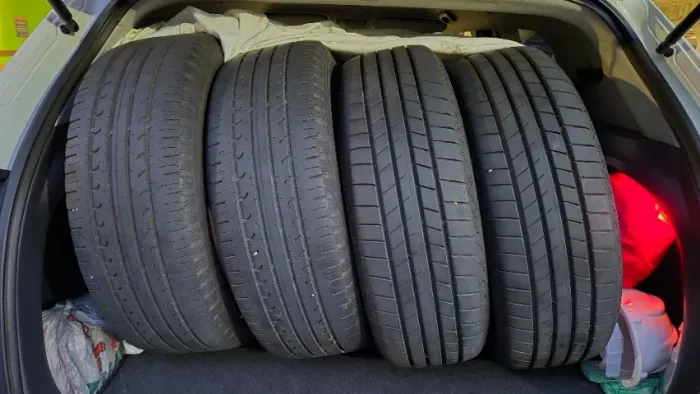 4 Pneus SUV - 215/60 R17 - GoodYear e Bridgestone 