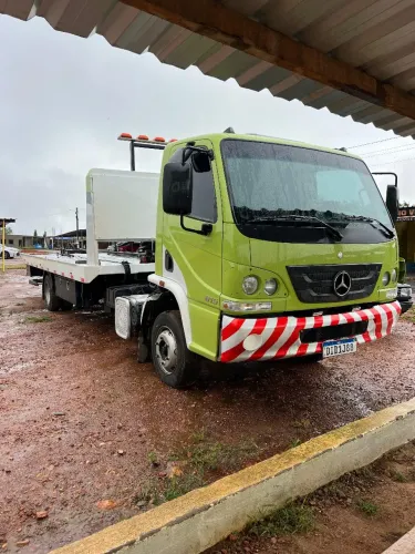 Vende-se camião accelo 815